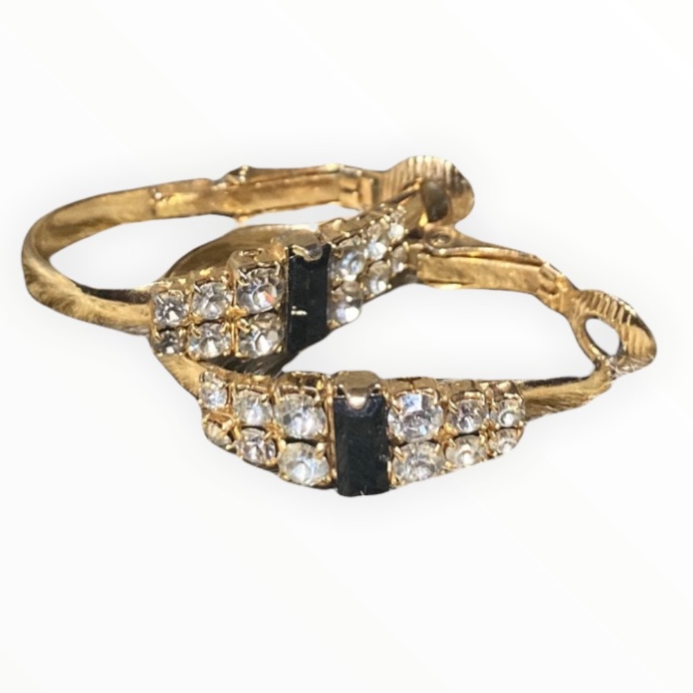 Vintage Onyx Gold Tone Costume Earrings